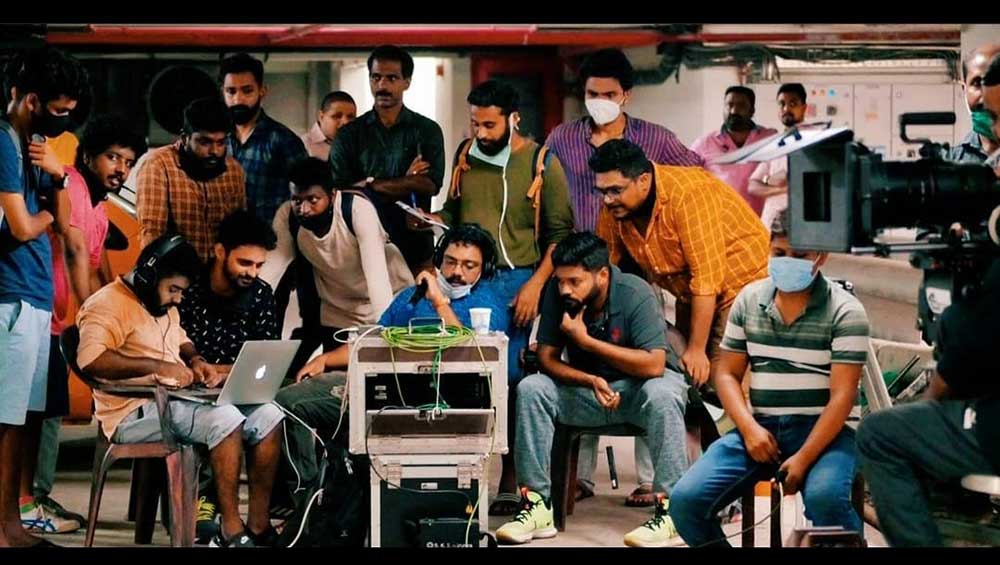 Neo graduates in the film Industry