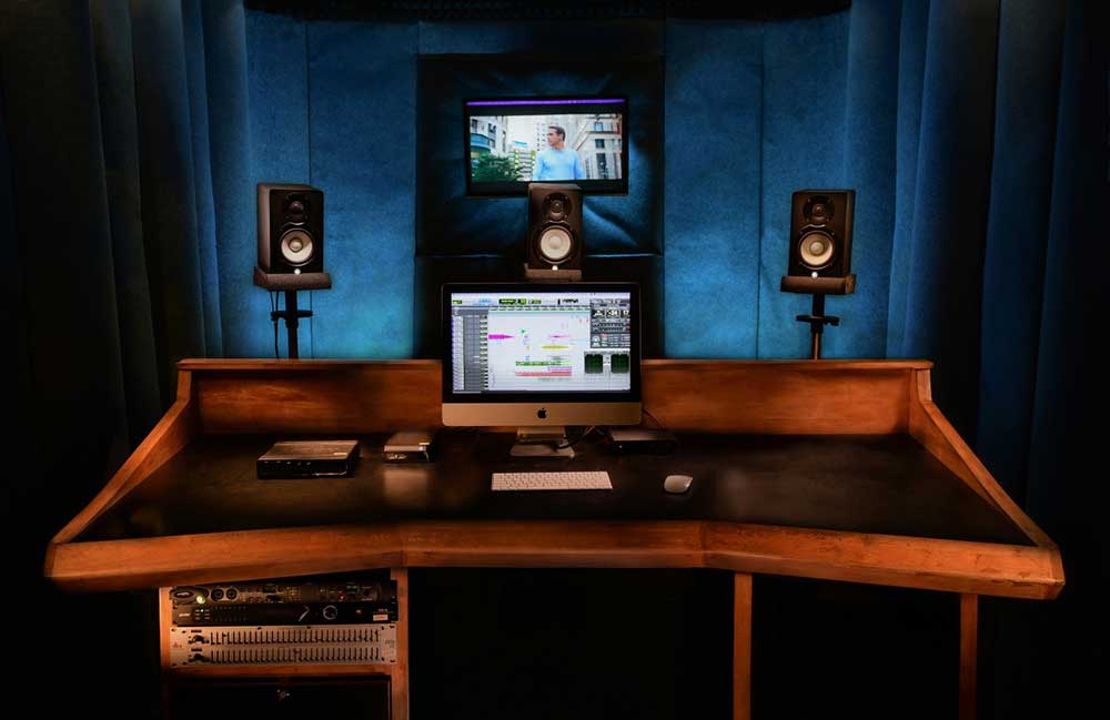 SOUND MIXING STUDIO