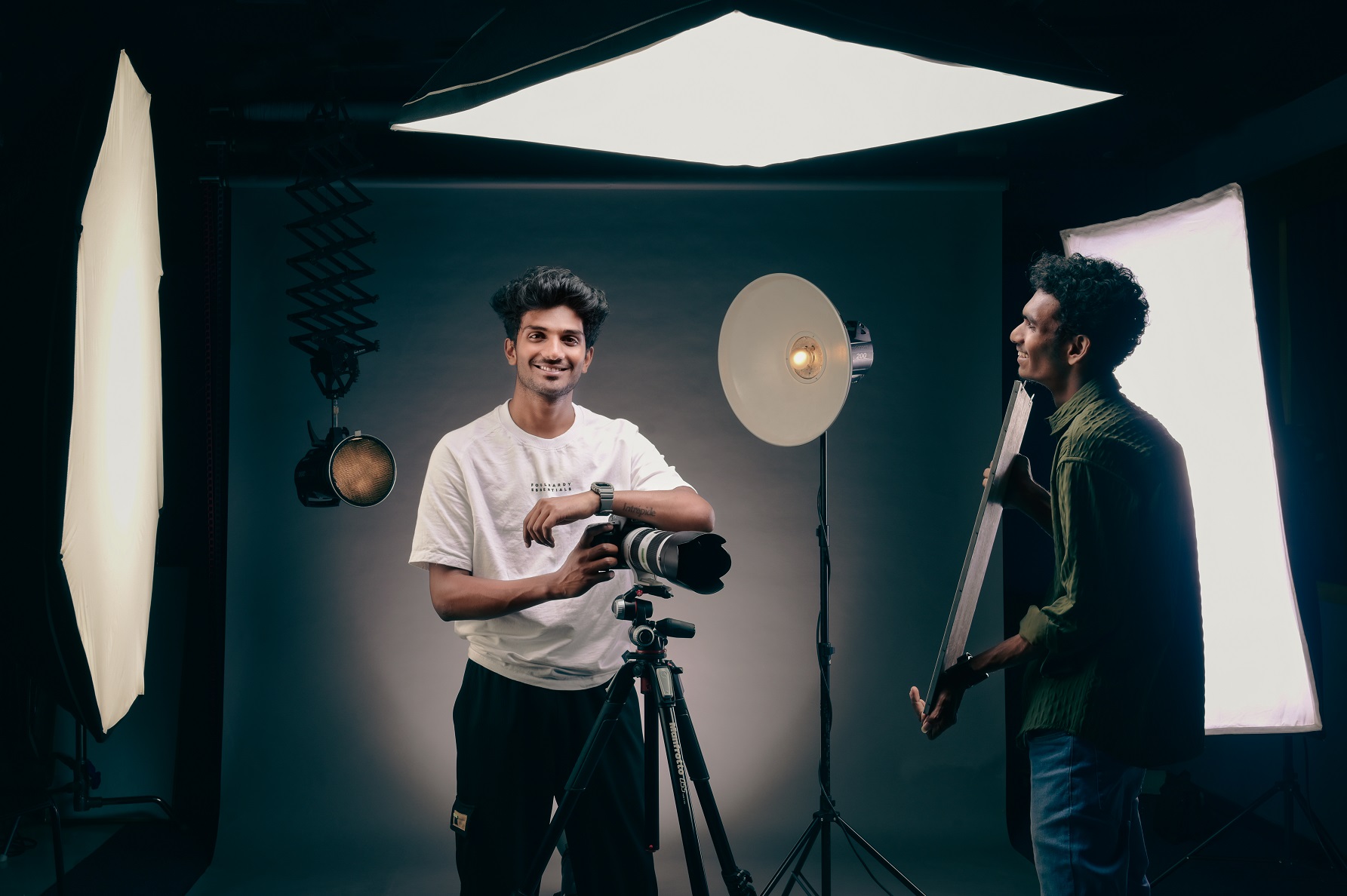 NEO FILM SCHOOL